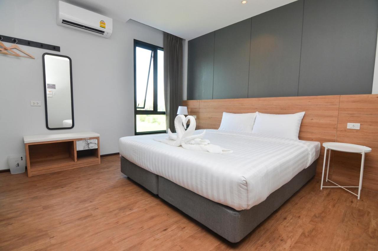 Boondara Boutique Hotel Nakhon Phanom Exteriör bild